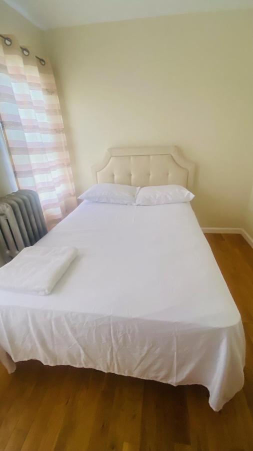 Minutes From Jfk, Beautiful Home With Peaceful, Cosy, Private Room 纽约 外观 照片