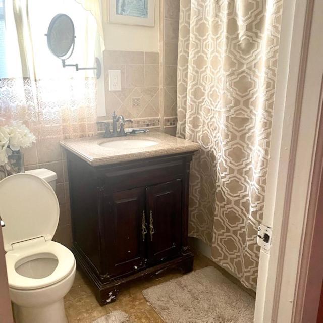 Minutes From Jfk, Beautiful Home With Peaceful, Cosy, Private Room 纽约 外观 照片